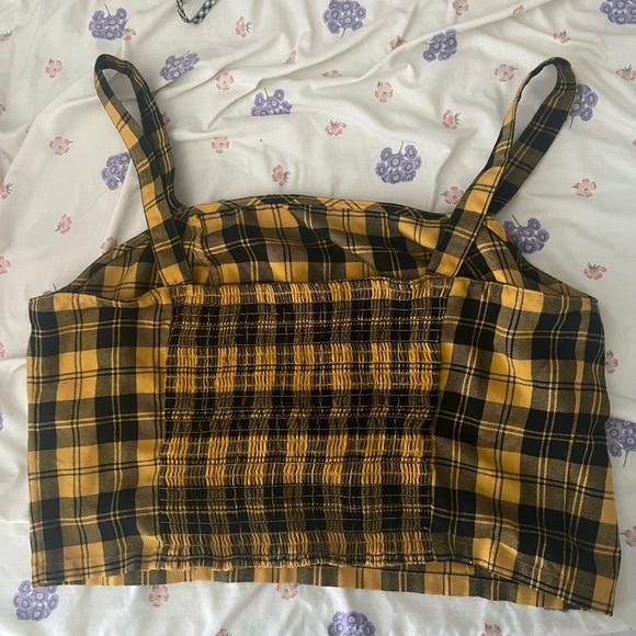 Yellow braid crop top. Bought from JCP, size 2XL - Picture 3 of 3